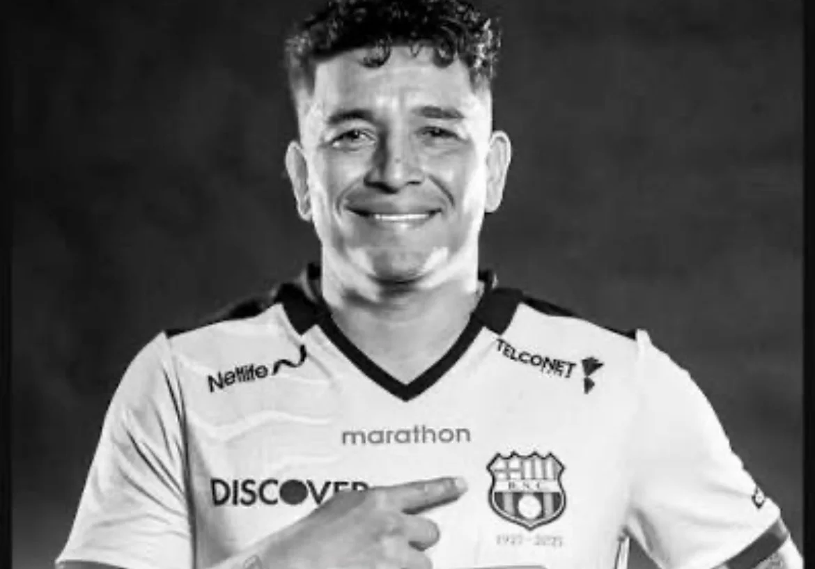 img of Tragedia en el fútbol ecuatoriano: Asesinan a Mario Pineida, lateral de Barcelona SC